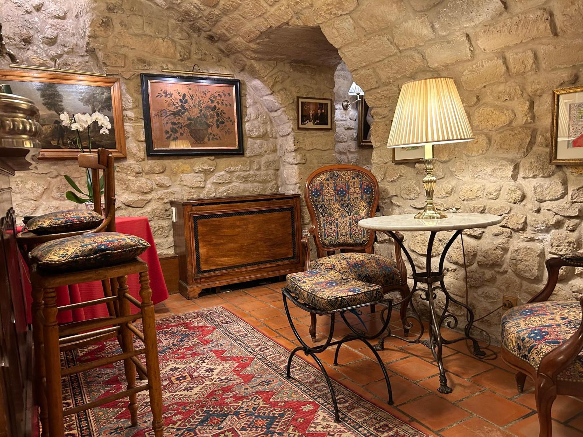 Duc De St-simon 4* Parijs